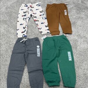 4 Kids Printed and Solid Color Jogger Pants Set